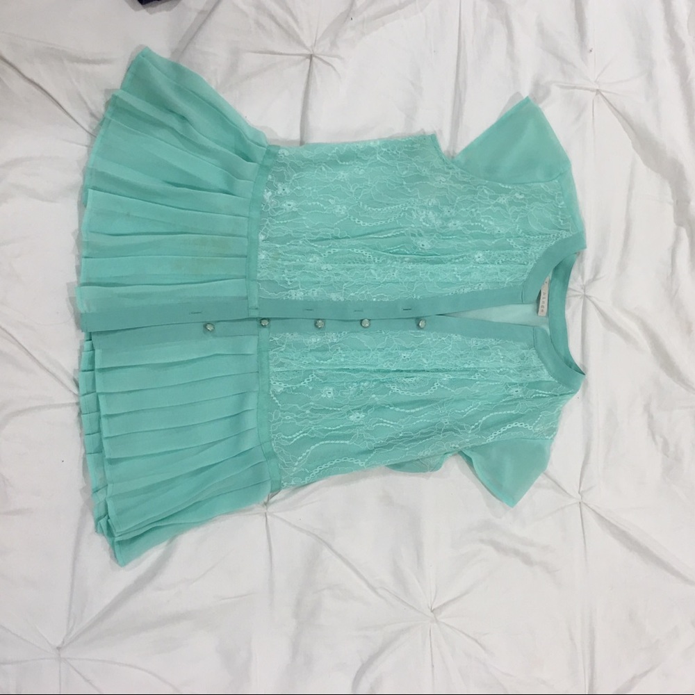 Hinge peplum top